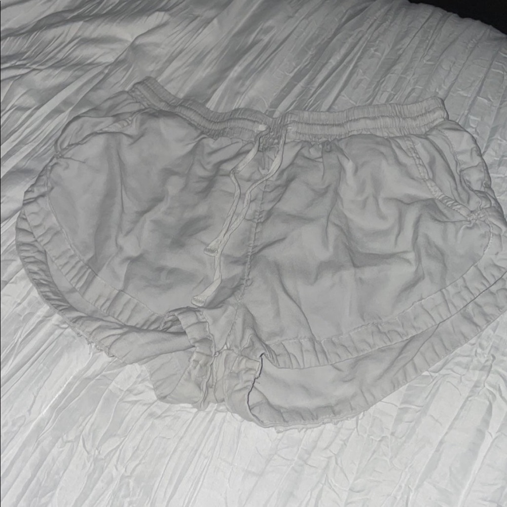 Billabong shorts!